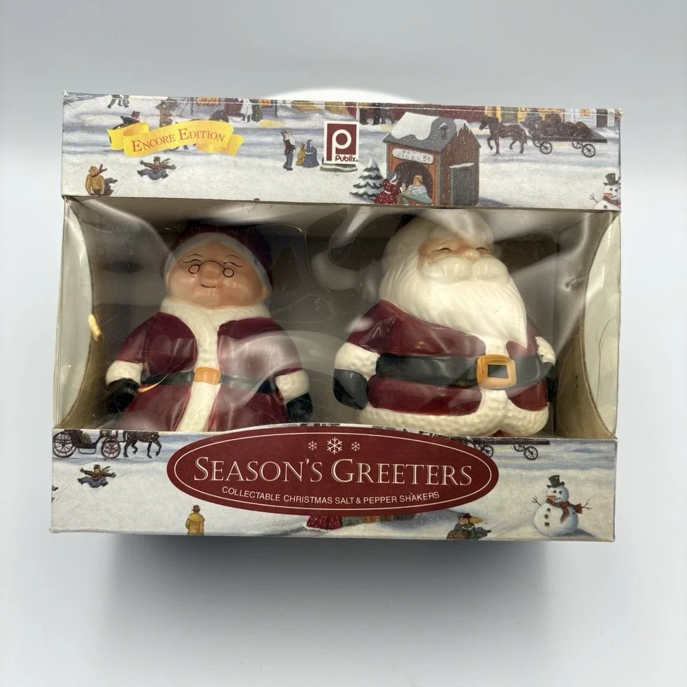 Santa And Mrs. Claus Salt And Pepper Shakers 2001 Vintage NIB Publix